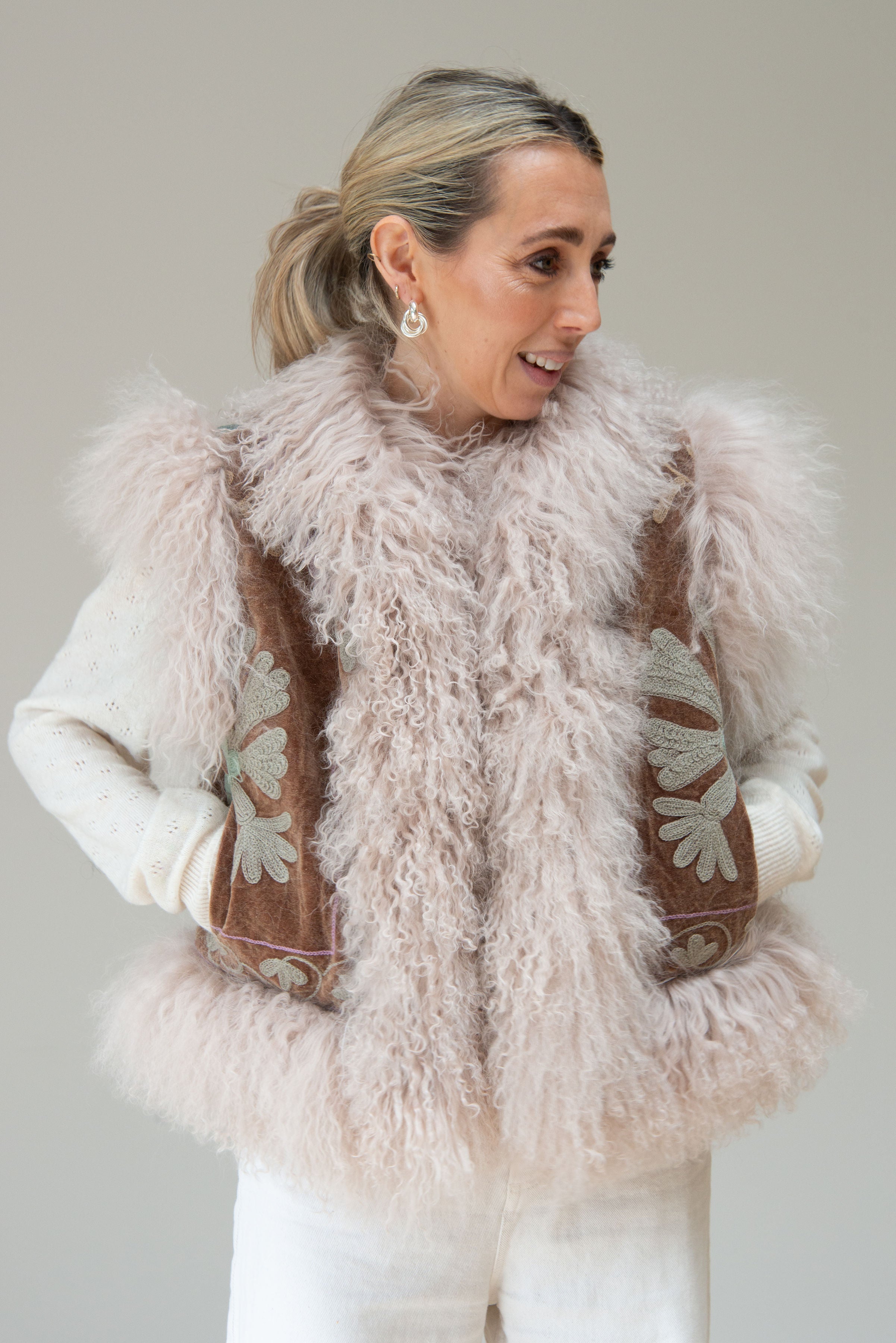 CHELA VELVET REVERISBLE GILET - VELVET DOS